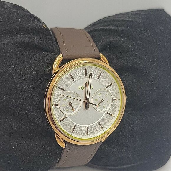 Fossil Tailor ES3954 Women's Brown Leather Analog Dial Quartz Wrist Watch DE154 - Picture 3 of 10
